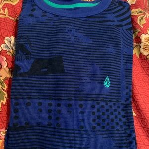 Men’s L Volcom LS top